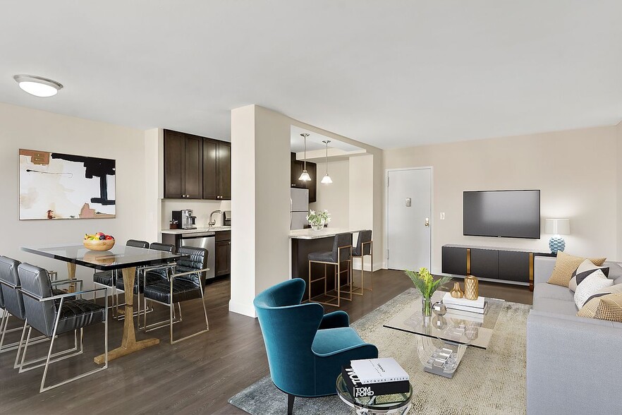 Building Photo - 875 Morrison Ave