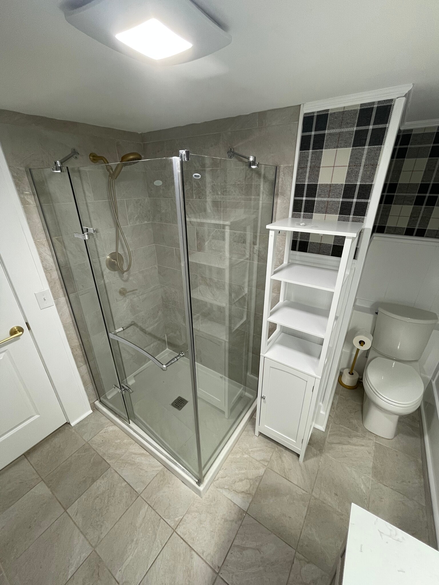 Building Photo - 134 Lincoln Ave