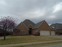 Building Photo - 3909 W Brooks Cir