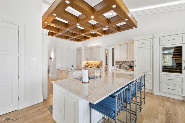 Building Photo - 40 32nd Ave S