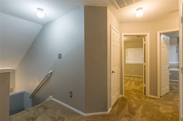 Building Photo - 2021 Bridgeport Dr
