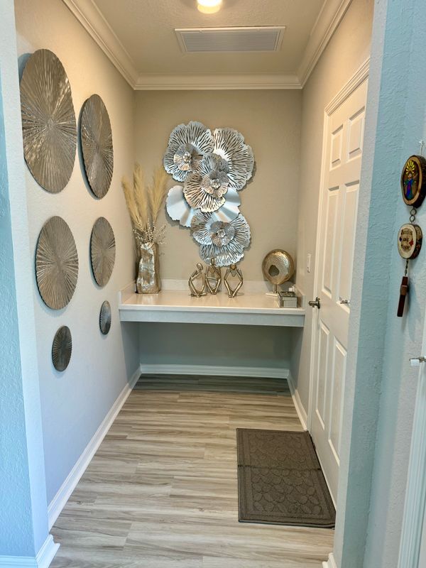 Building Photo - 1016 Cascade Dr