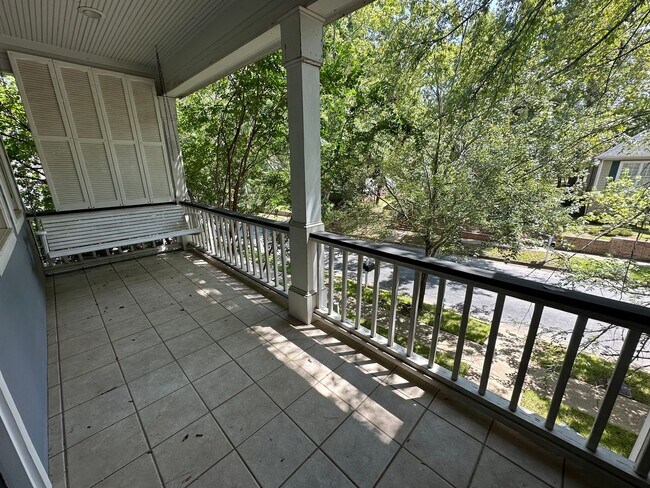 Building Photo - 3934 Hanover Pl