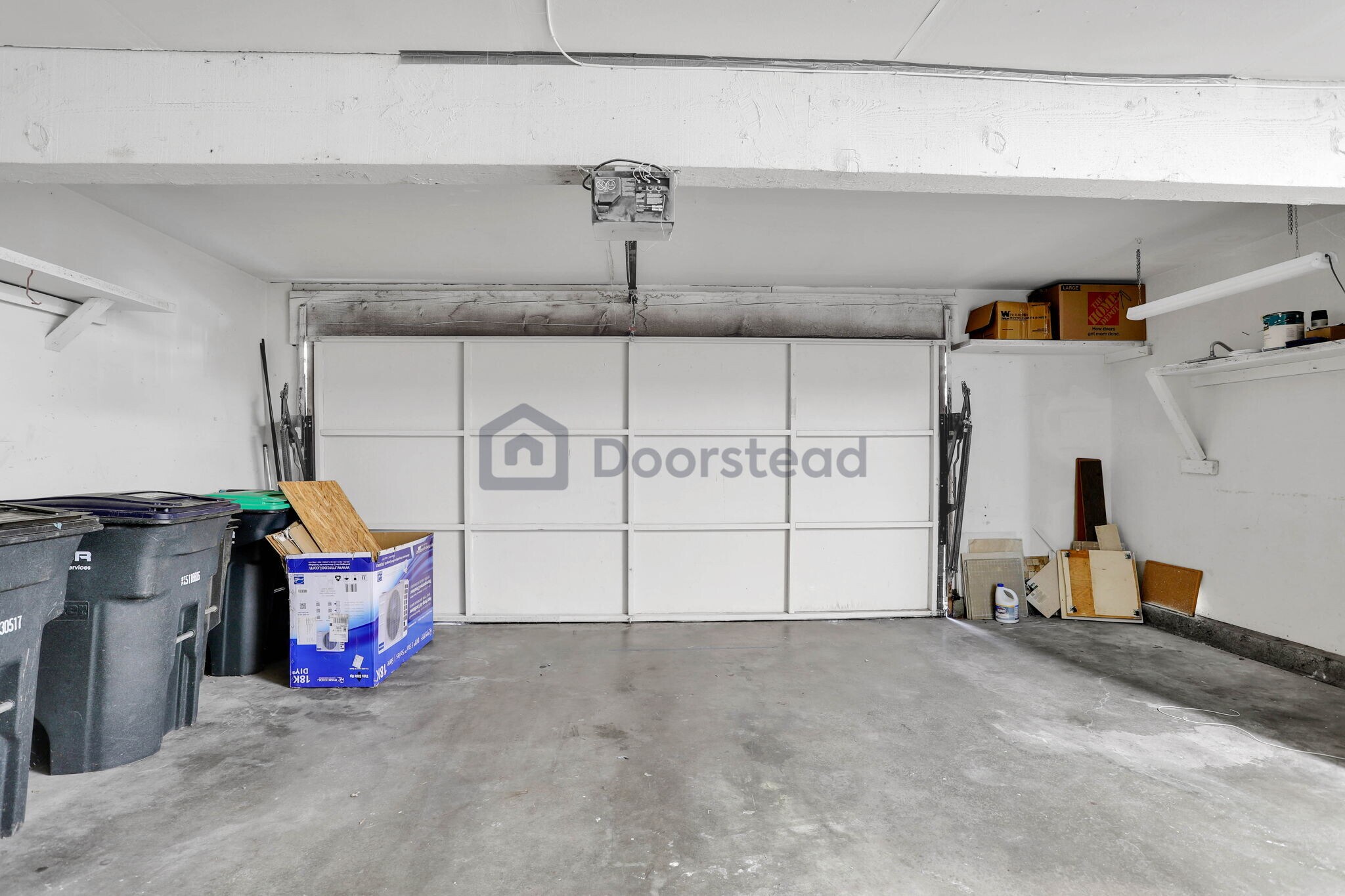 Building Photo - 2317 Eastbluff Dr