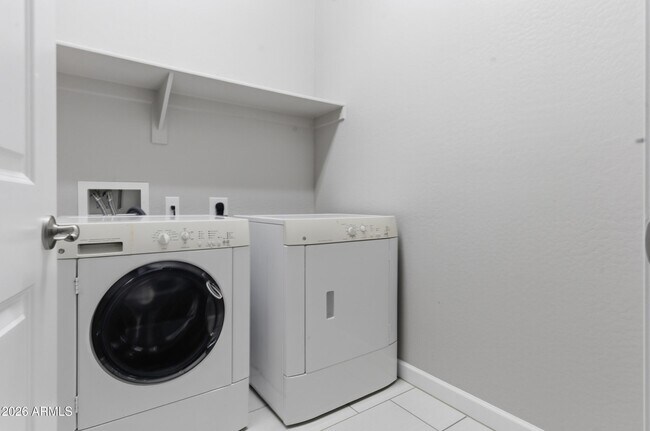 Building Photo - 13505 W Remuda Dr