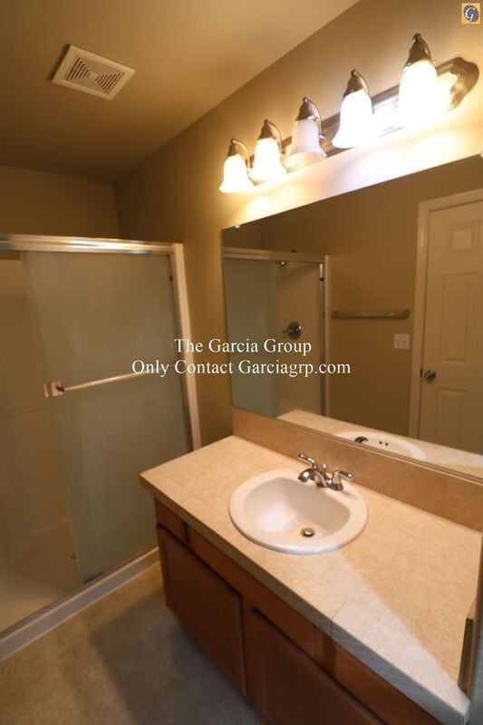 Building Photo - 1461 SW Edgefield Meadows Terrace