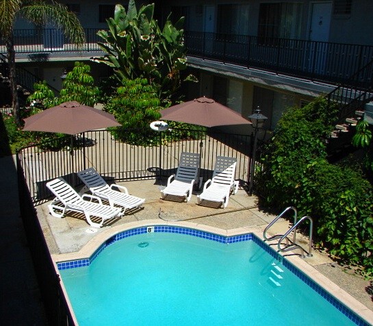 Pool Area - Casa Del Sol