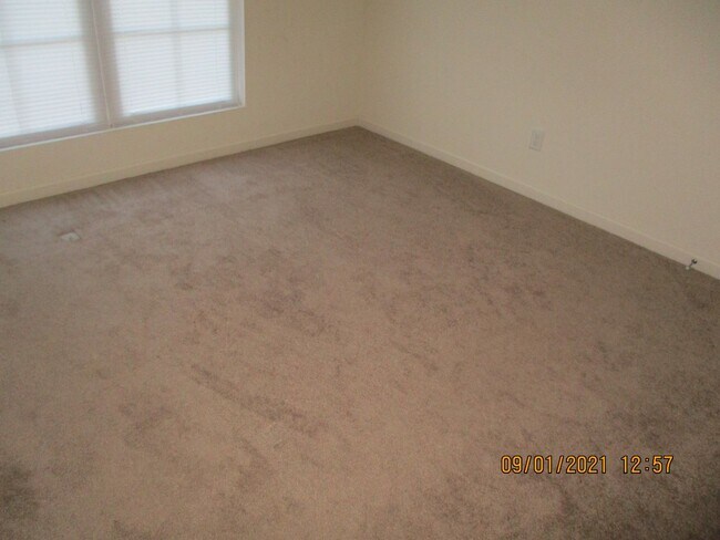 Building Photo - 3514 Moss Island Ct