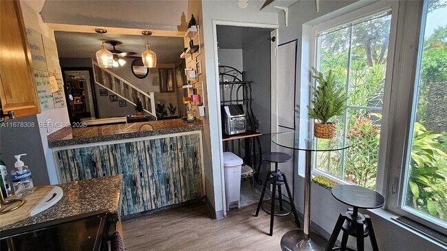 Building Photo - 3600 S Le Jeune Rd