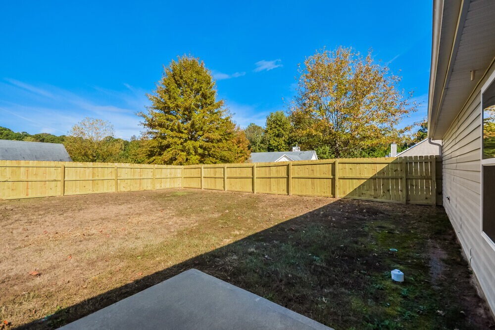 Building Photo - 100 Riverhill Ct