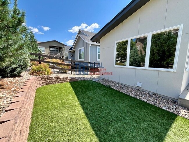 Building Photo - 3942 Horse Gulch Loop