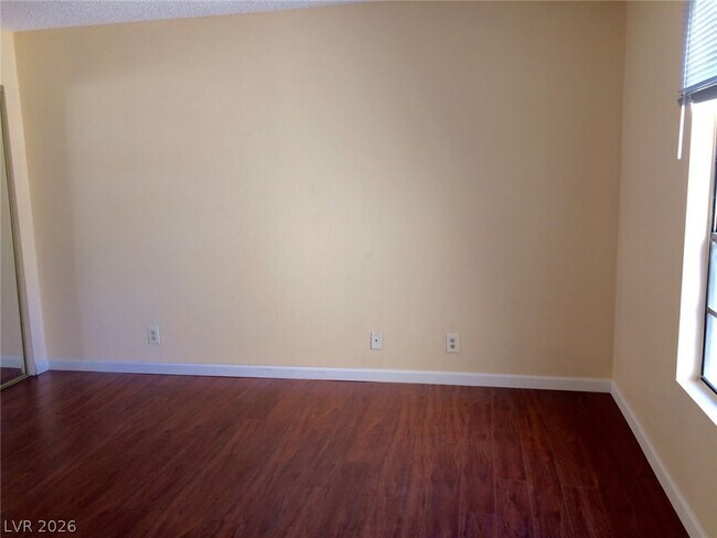 Building Photo - 2979 Juniper Hills Blvd