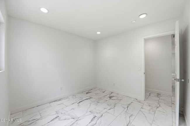 Building Photo - 30845 Catarina Dr
