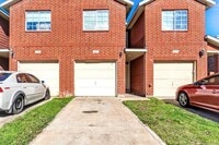Building Photo - 4011 Preferred Pl