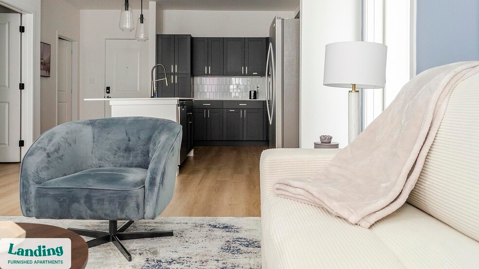 Building Photo - 650 N Main St