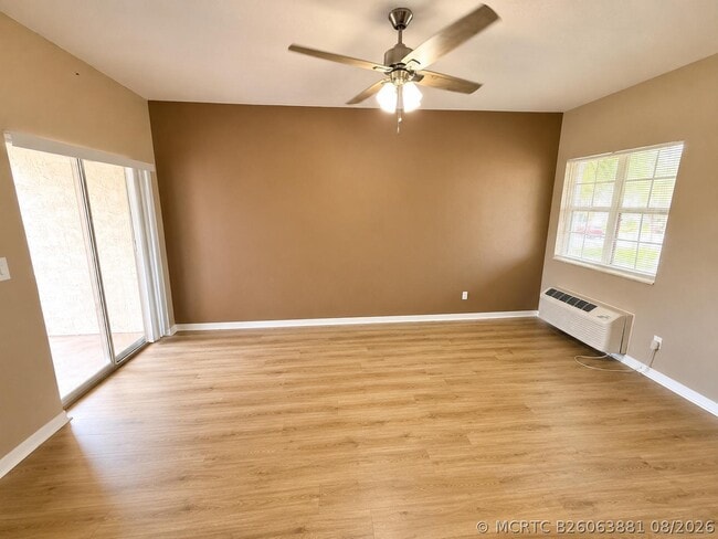 Building Photo - 9983 Perfect Dr
