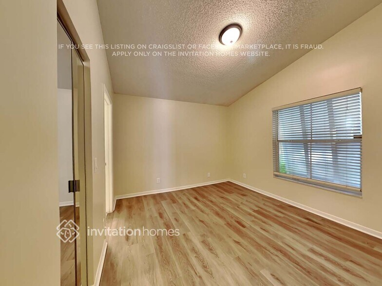 Building Photo - 6600 Fern St