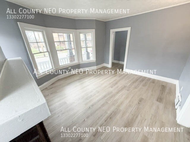 Building Photo - 739 E 127th St