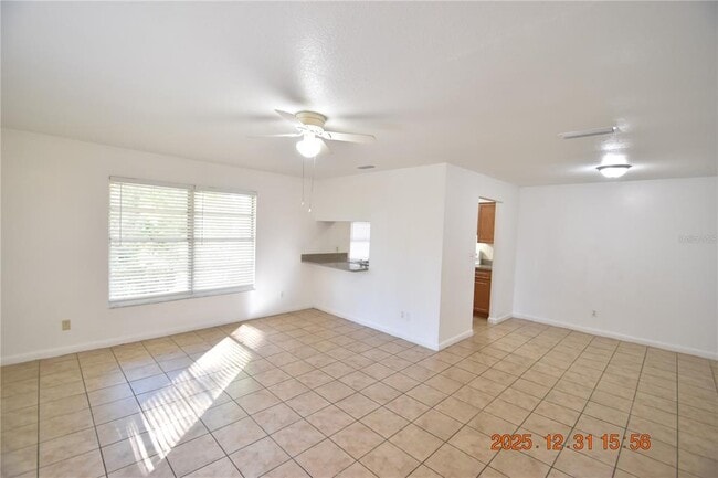 Building Photo - 6618 N Church Ave