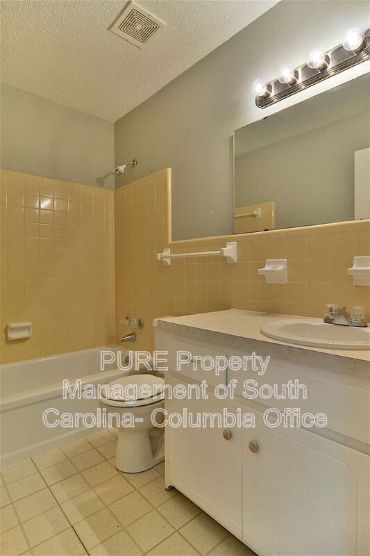 Building Photo - 3700 Bush River Rd