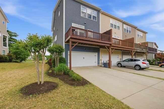 Building Photo - 3414 Hickory Neck Blvd