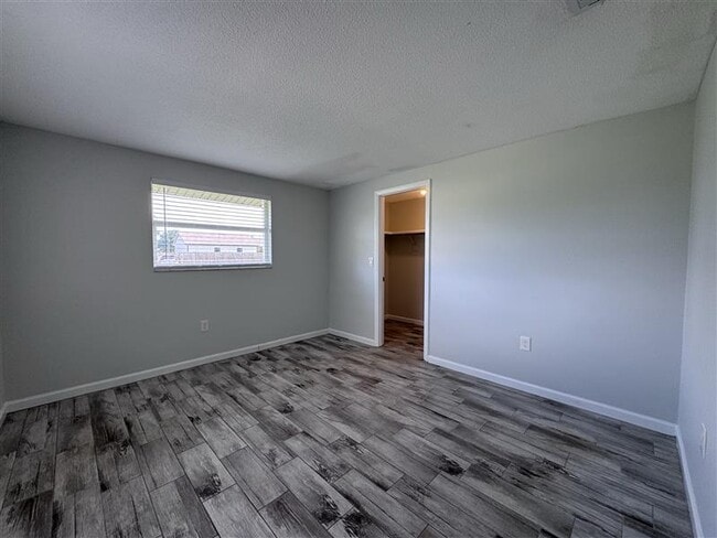 Building Photo - 3445 Sarto Ln