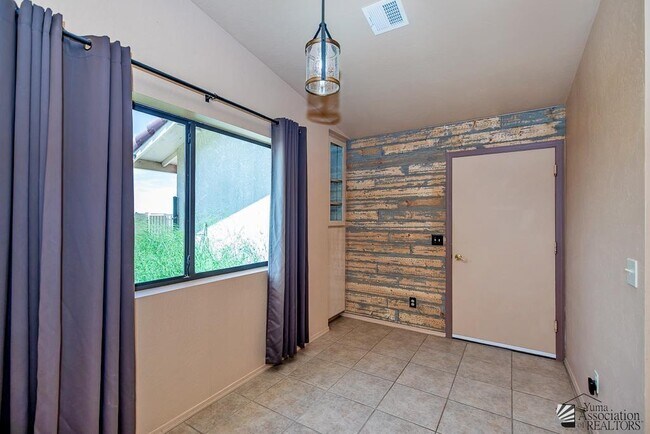 Building Photo - 4296 W County 15th St