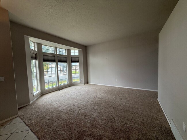 Building Photo - $500 Off Move-In Special - Adorable Eagle ...