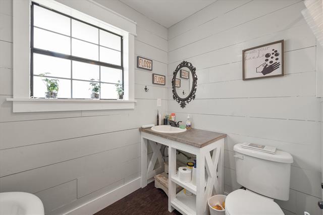 Building Photo - 5184 Teague Rd