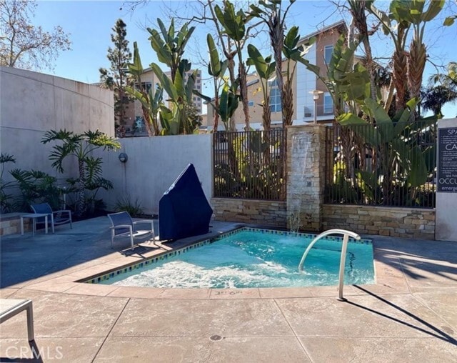 Building Photo - 2240 Nolita