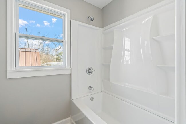 Building Photo - 3658 Tarbett Rd