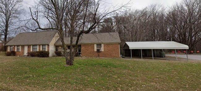 Building Photo - 4376 Yale Rd