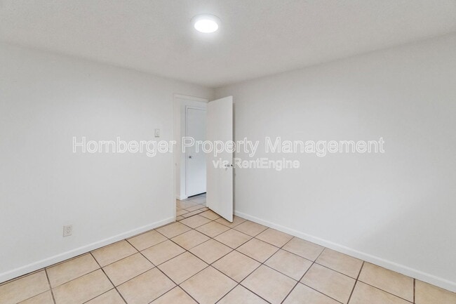 Building Photo - 1314 N Napa St