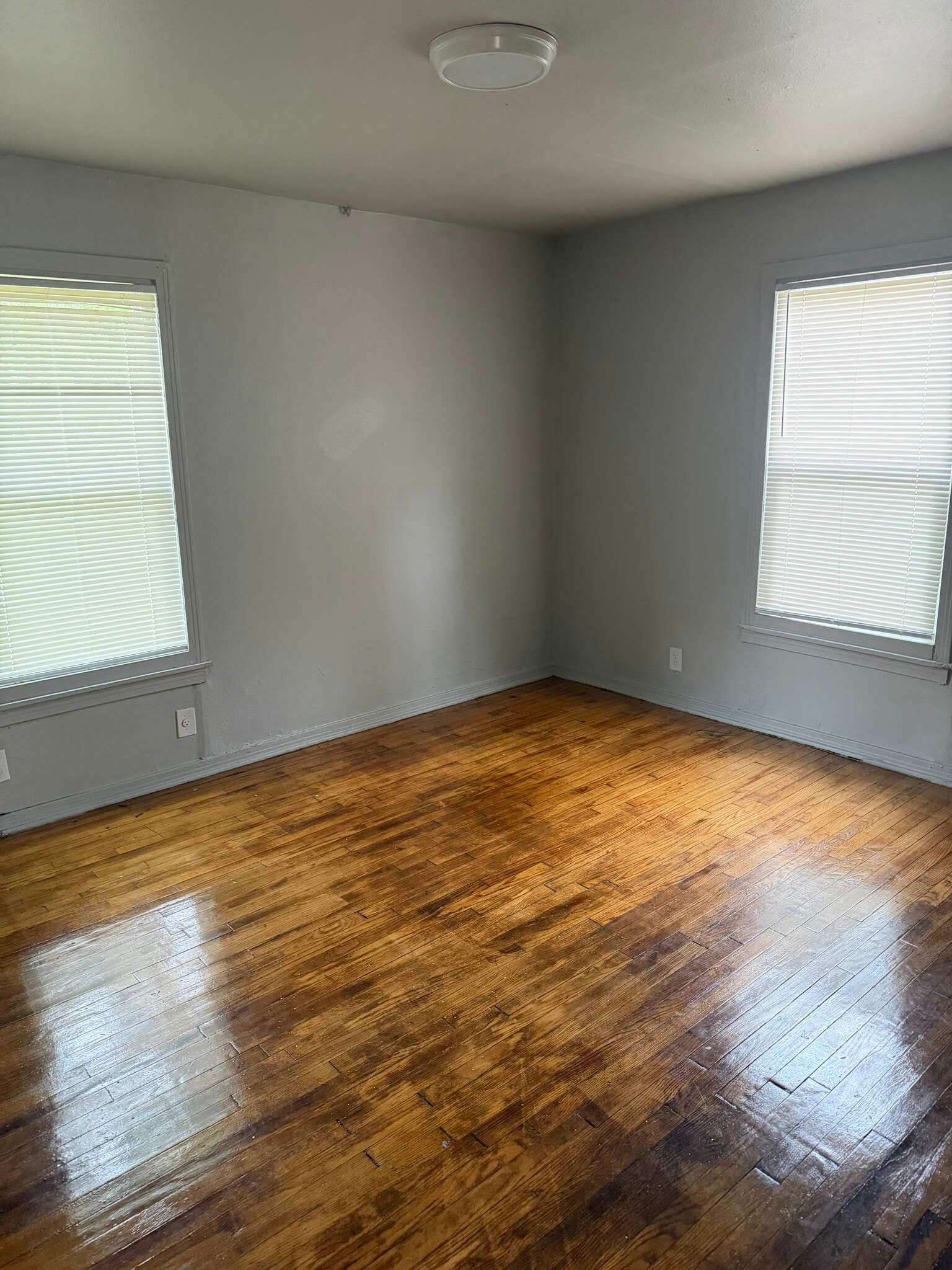 Building Photo - 2821 Corbitt St