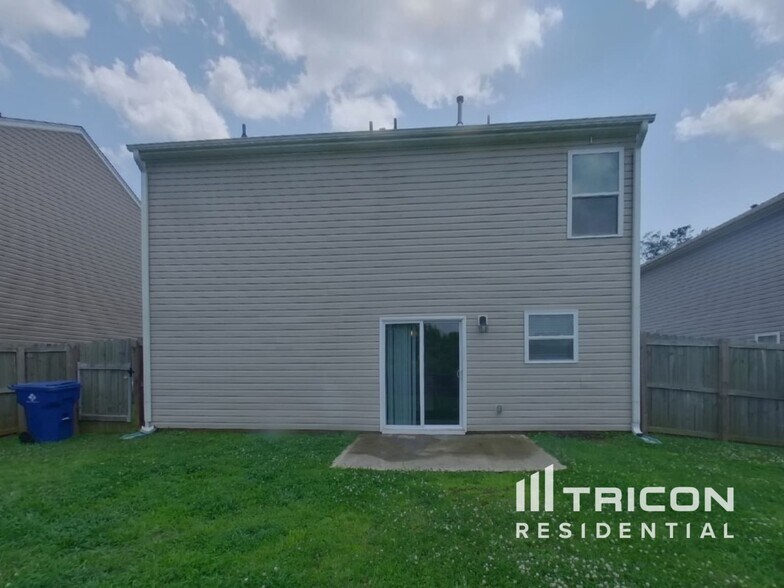 Building Photo - 283 Millen Dr