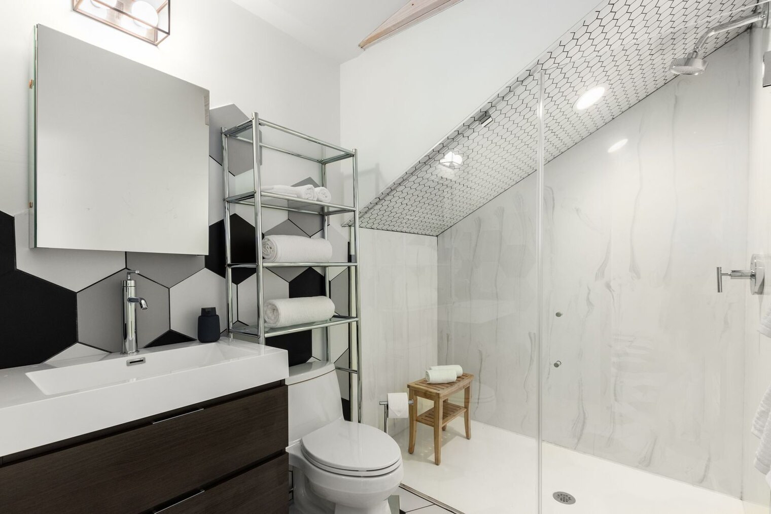 Building Photo - 69 Randolph St NE