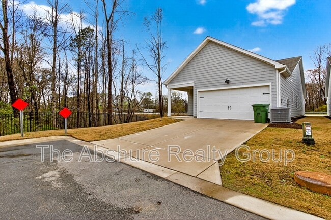 Building Photo - 806 Dorset Strm Dr