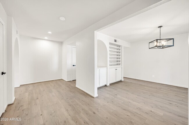 Building Photo - 10224 N 82nd St