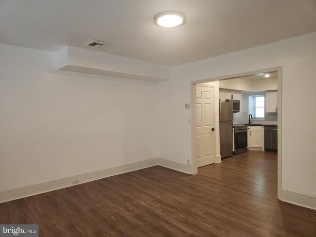 Building Photo - 3856 Terrace St