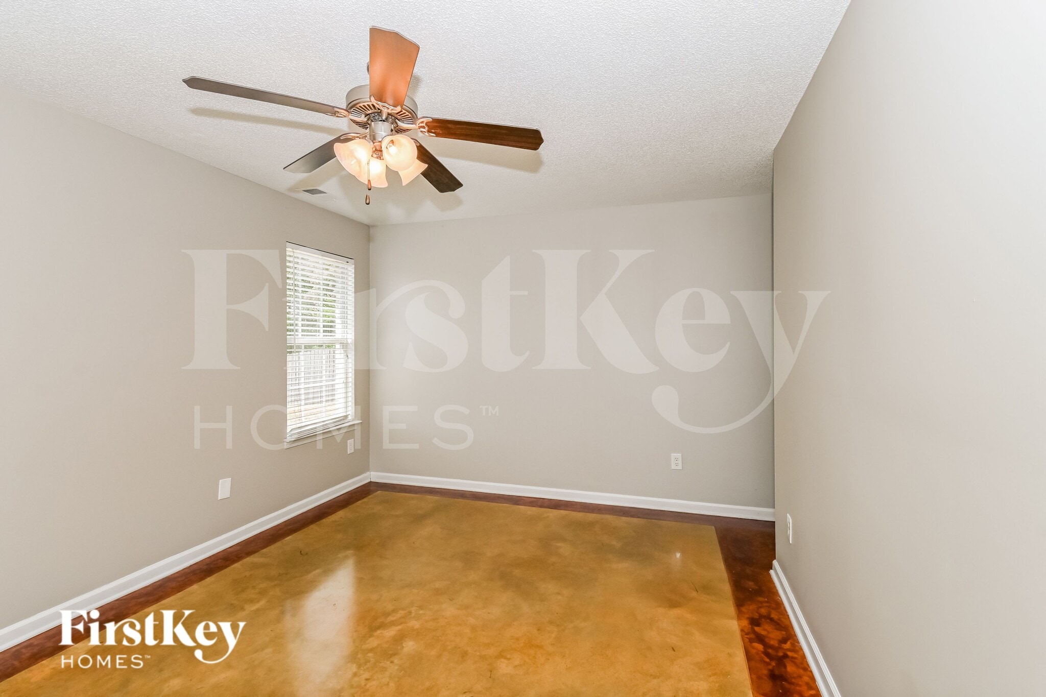 Building Photo - 9843 White Poplar Dr