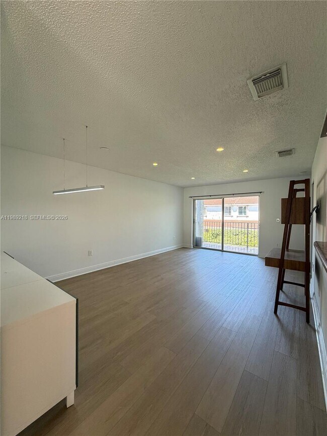 Building Photo - 4768 NW 114th Ave