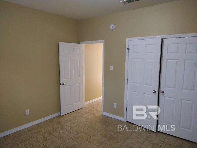 Building Photo - 20969 Bishop Rd
