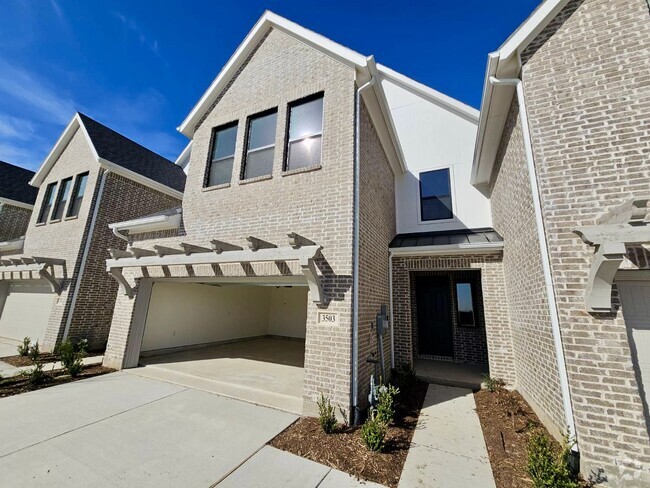 Building Photo - 3503 Pierce Ln
