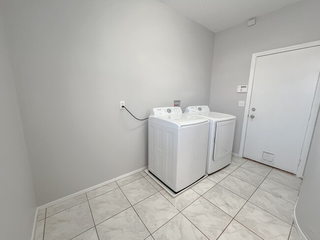 Building Photo - 5646 St Elias St