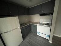 Building Photo - 173 Ashley St