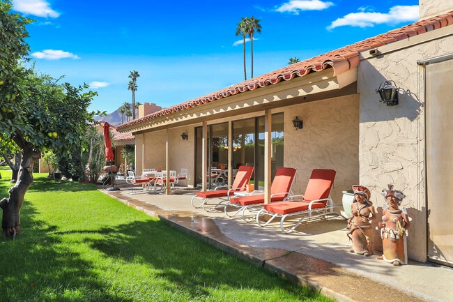 Building Photo - 37868 Los Cocos Dr E