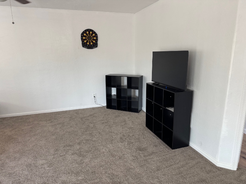 Building Photo - 2157 Sabino Ln