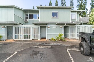 Building Photo - MOVE IN READY 2BR/1BA/2PKG IN MILILANI MAU...