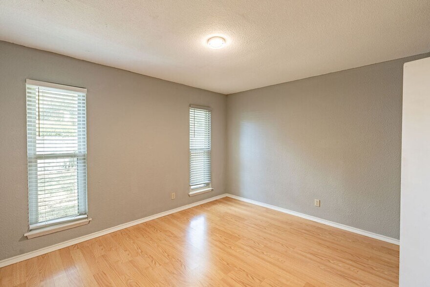 Building Photo - 10302 Stubble Quail Cir