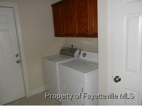 Building Photo - Gorgeous 3 Bedroom Home in Anderson Creek!
